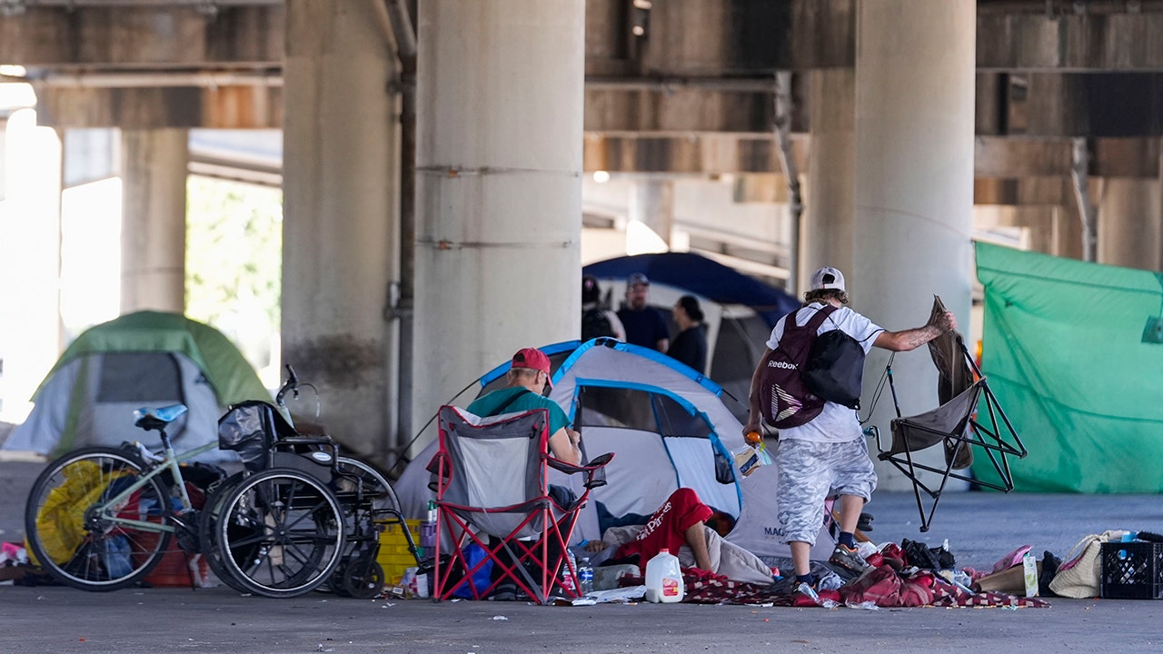 New Orleans Homeless3.jpg