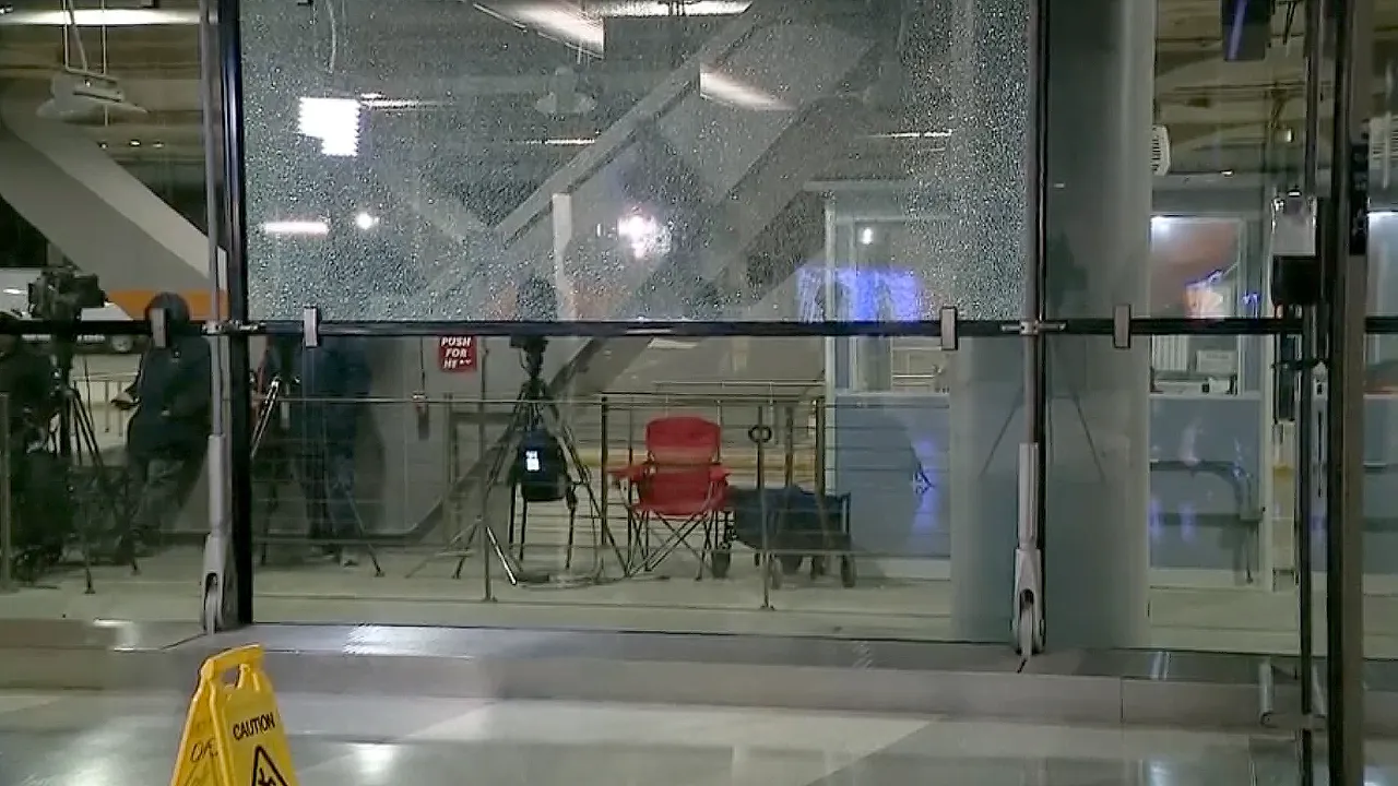 Chicago Aiport Shooting Broken Glass.jpg